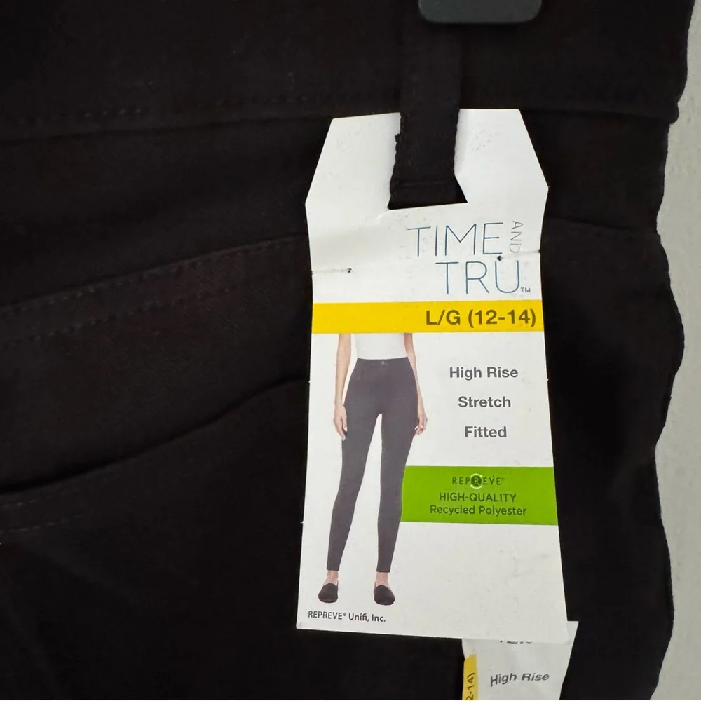 Time And True- Large NWT. High Rise Black Stretch Fitted Jeggins - Picture 3 of 5